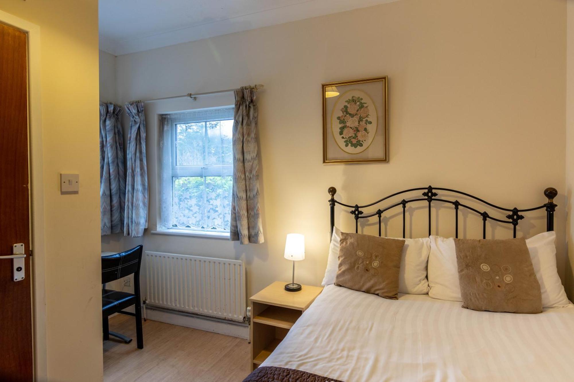 Shelford Lodge Trumpington Номер фото